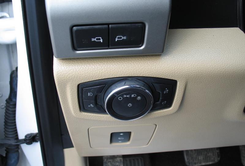 Ford F-150 Lariat SuperCrew 5.5-ft. Bed 4WD 2016