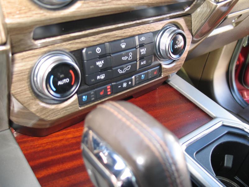 Ford F-150 King-Ranch SuperCrew 5.5-ft. 4WD 2020