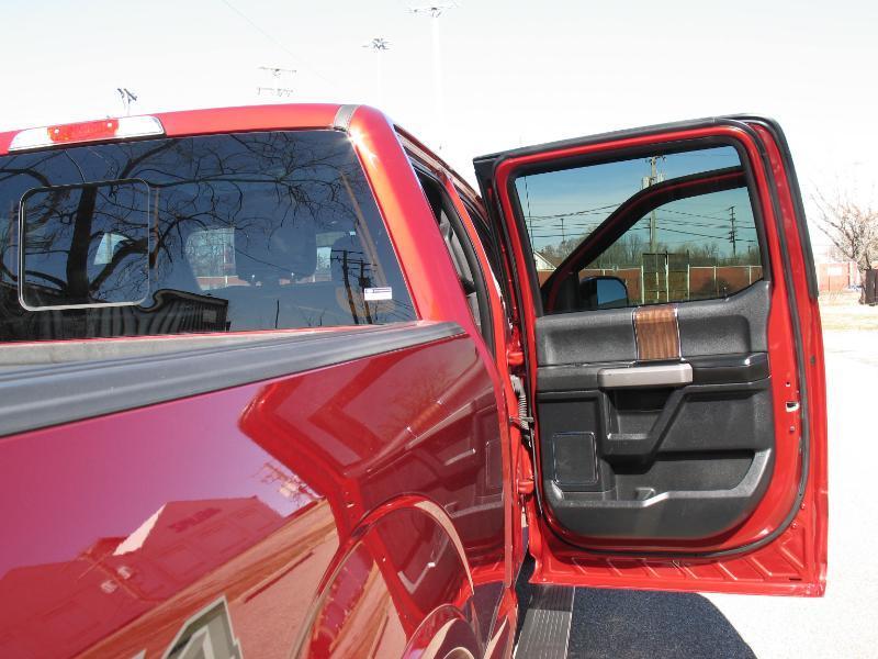 Ford F-150 Platinum SuperCrew 6.5-ft. Bed 4WD 2017