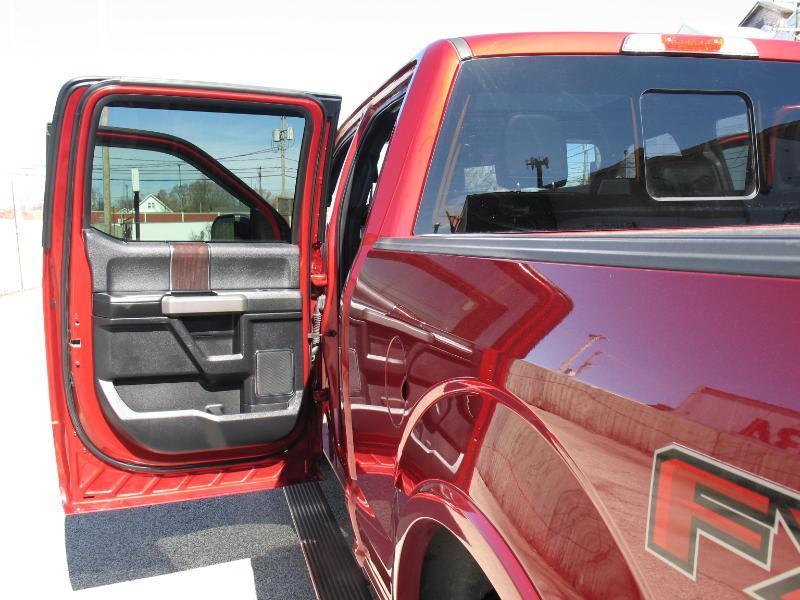 Ford F-150 Platinum SuperCrew 6.5-ft. Bed 4WD 2017