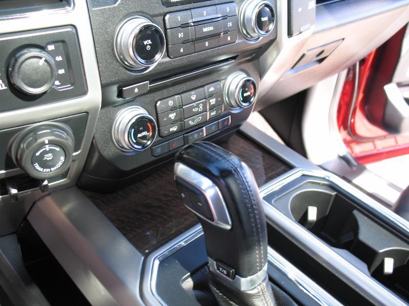 Ford F-150 Platinum SuperCrew 6.5-ft. Bed 4WD 2017