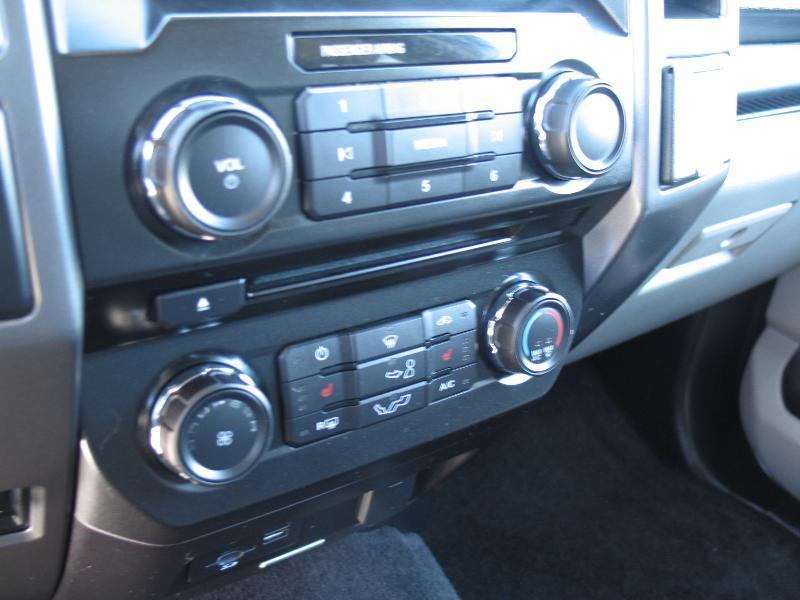 Ford F-150 XLT SuperCab 6.5-ft. Bed 4WD 2015