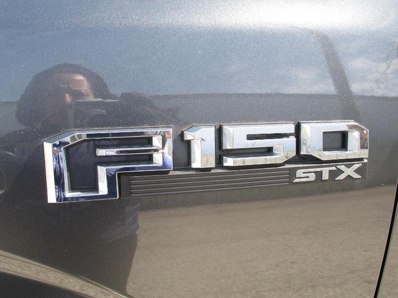 Ford F-150 STX SuperCrew 4WD 2020