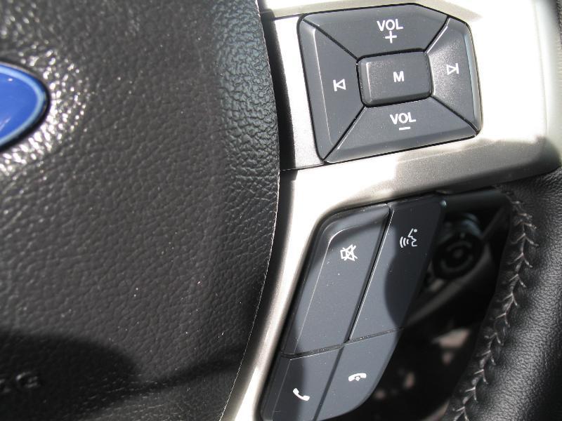 Ford F-150 Lariat SuperCrew 5.5-ft. Bed 4WD 2020