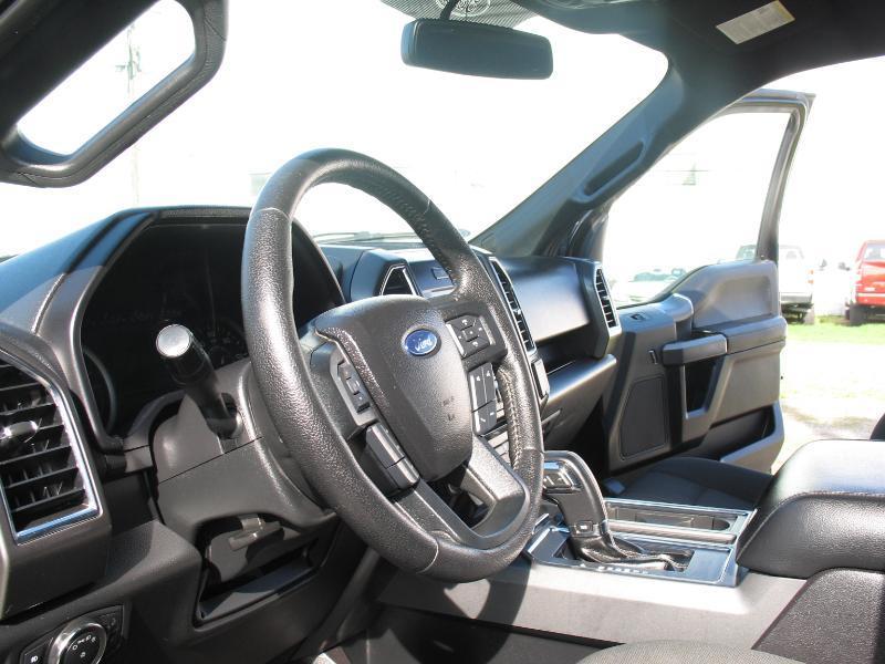 Ford F-150 XLT SuperCrew 5.5-ft. Bed 4WD 2016