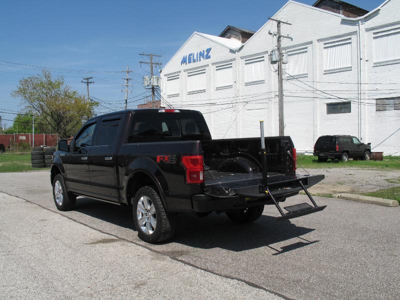 Ford F-150 Platinum SuperCrew 5.5-ft. Bed 4WD 2018