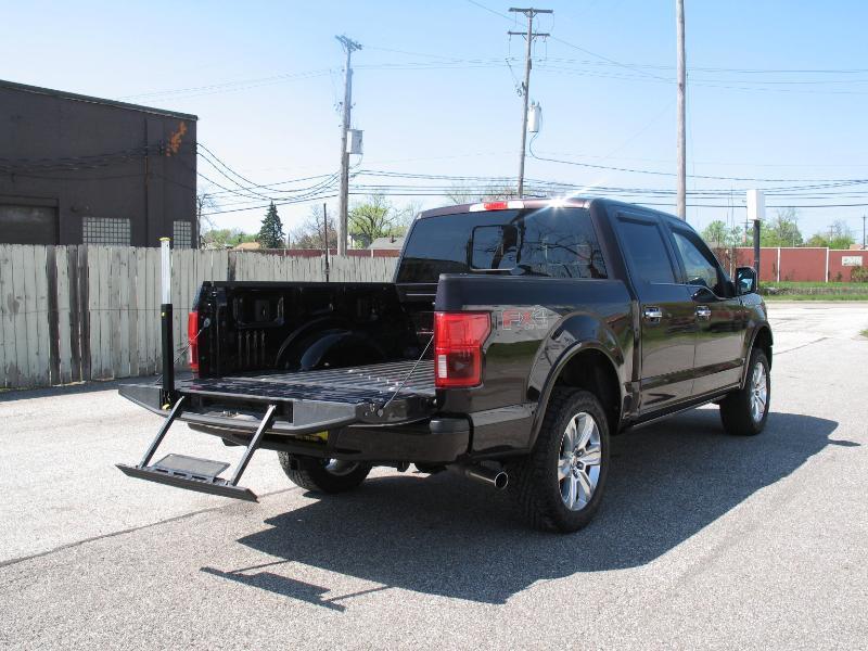 Ford F-150 Platinum SuperCrew 5.5-ft. Bed 4WD 2018
