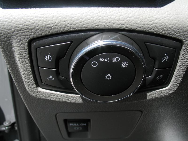 Ford F-150 XL SuperCrew 5.5-ft. Bed 2WD 2020