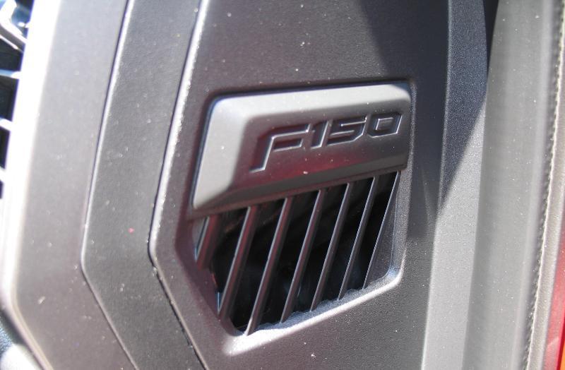Ford F-150 XLT SuperCrew 5.5-ft. Bed 4WD 2020