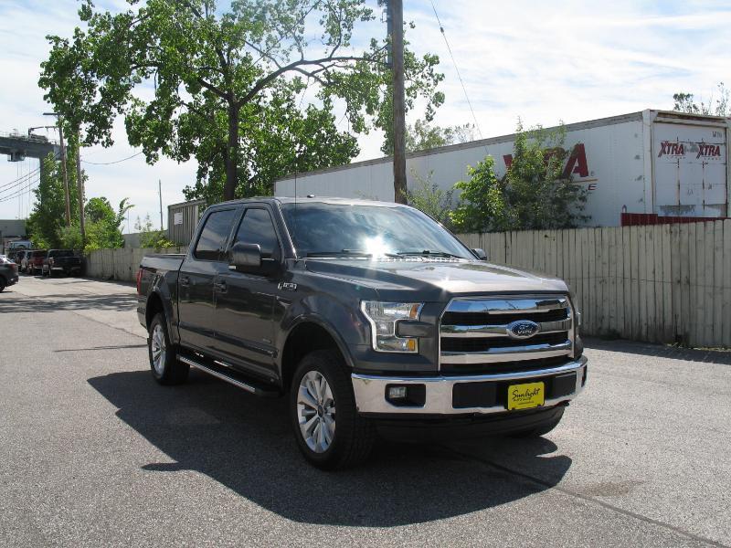 Ford F-150 Lariat SuperCrew 5.5-ft. Bed 4WD 2016