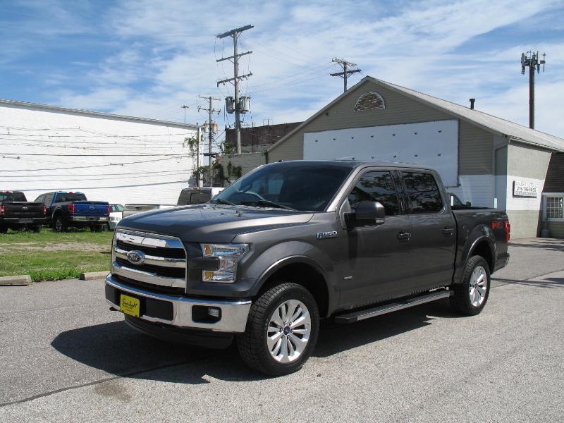 Ford F-150 Lariat SuperCrew 5.5-ft. Bed 4WD 2016