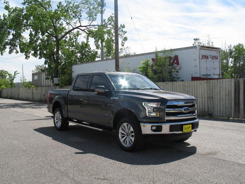 Ford F-150 Lariat SuperCrew 5.5-ft. Bed 4WD 2016