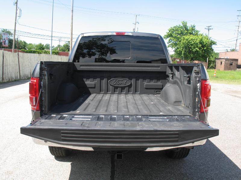 Ford F-150 Lariat SuperCrew 5.5-ft. Bed 4WD 2016