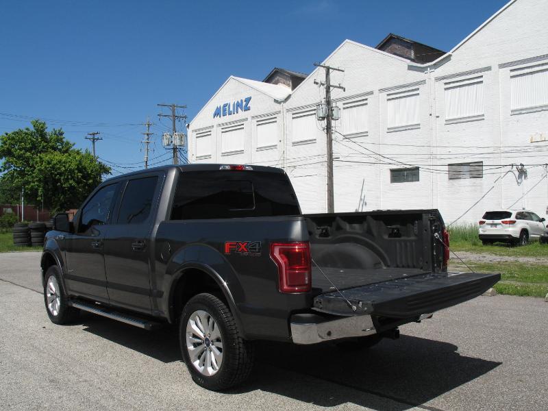 Ford F-150 Lariat SuperCrew 5.5-ft. Bed 4WD 2016