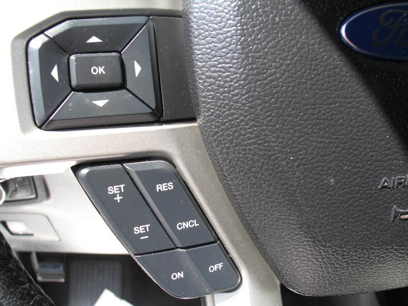 Ford F-150 Lariat SuperCrew 5.5-ft. Bed 4WD 2016
