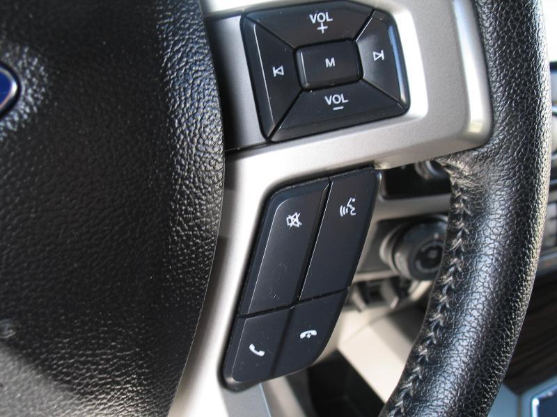 Ford F-150 Lariat SuperCrew 5.5-ft. Bed 4WD 2016