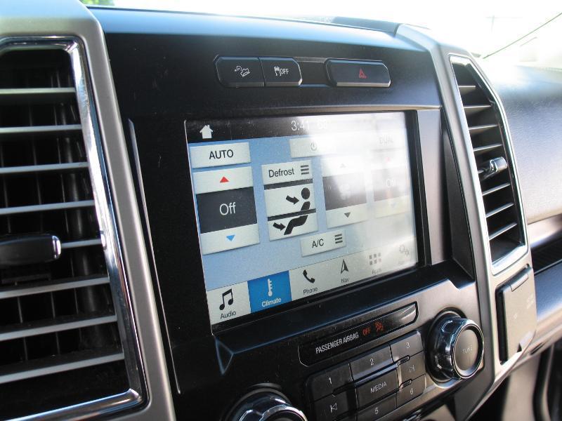 Ford F-150 Lariat SuperCrew 5.5-ft. Bed 4WD 2016