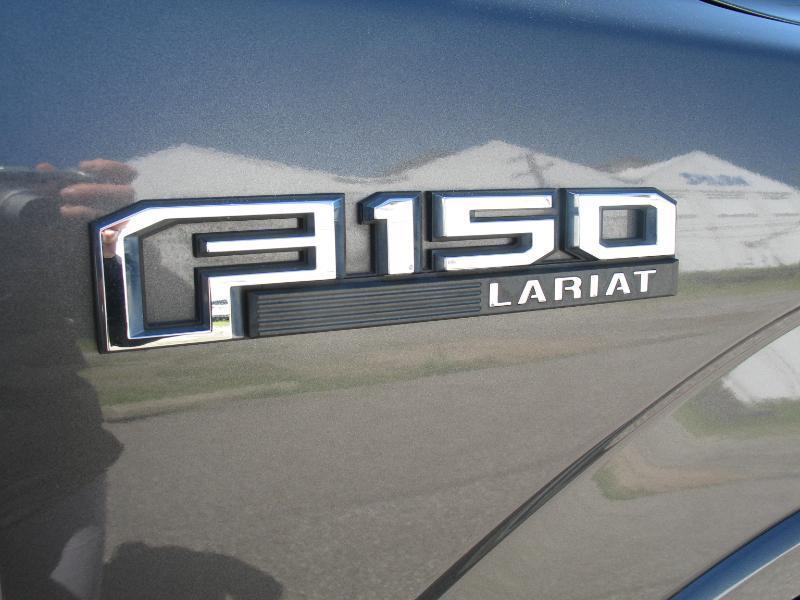 Ford F-150 Lariat SuperCrew 5.5-ft. Bed 4WD 2016