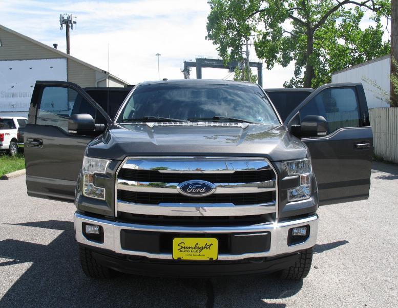 Ford F-150 Lariat SuperCrew 5.5-ft. Bed 4WD 2016