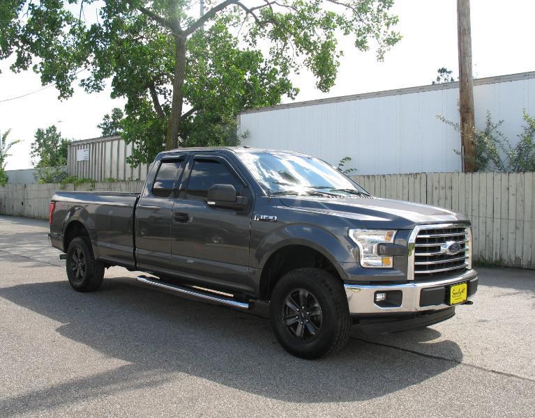 Ford F-150 XLT SuperCab 8-ft. Bed 4WD 2016