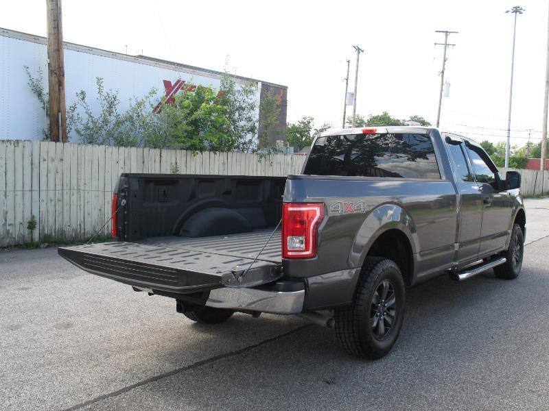 Ford F-150 XLT SuperCab 8-ft. Bed 4WD 2016