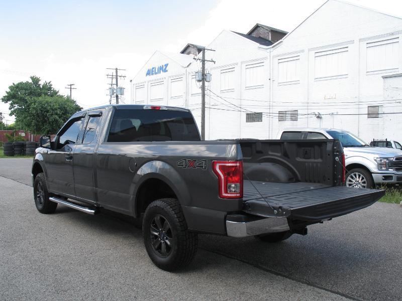 Ford F-150 XLT SuperCab 8-ft. Bed 4WD 2016