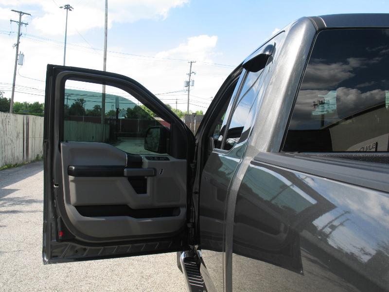 Ford F-150 XLT SuperCab 8-ft. Bed 4WD 2016