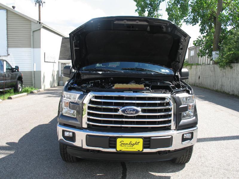 Ford F-150 XLT SuperCab 8-ft. Bed 4WD 2016