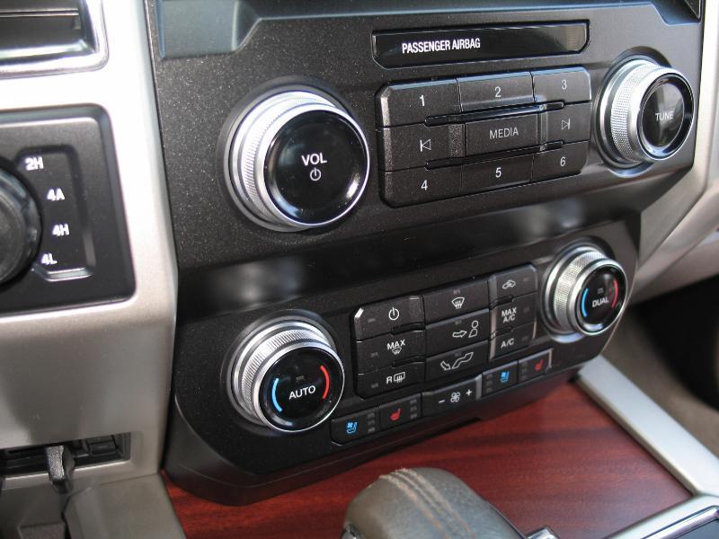 Ford F-150 King-Ranch SuperCrew 5.5-ft. 4WD 2019