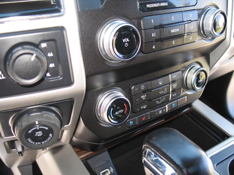 Ford F-150 Lariat SuperCrew 5.5-ft. Bed 4WD 2019