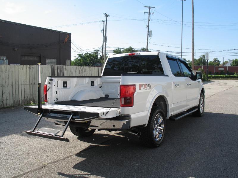 Ford F-150 Lariat SuperCrew 5.5-ft. Bed 4WD 2018