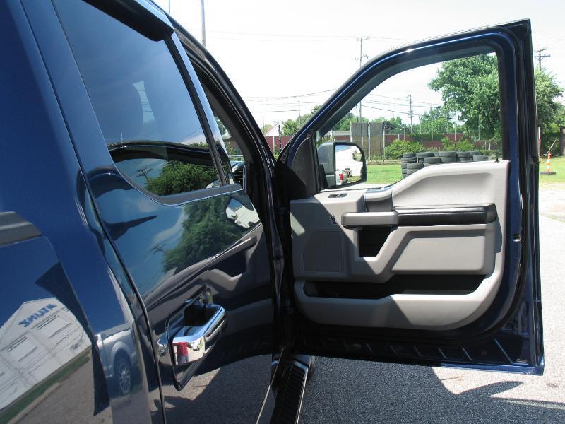 Ford F-150 XLT SuperCrew 5.5-ft. Bed 4WD 2016