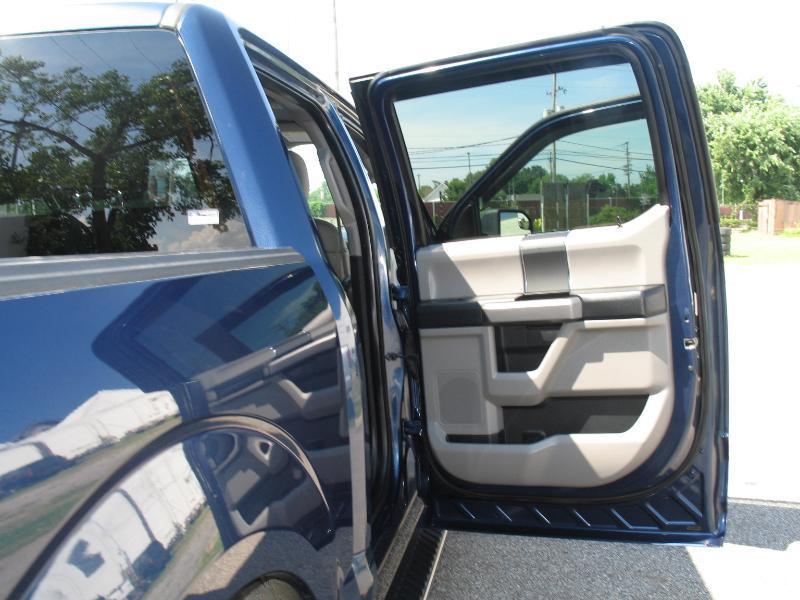 Ford F-150 XLT SuperCrew 5.5-ft. Bed 4WD 2016