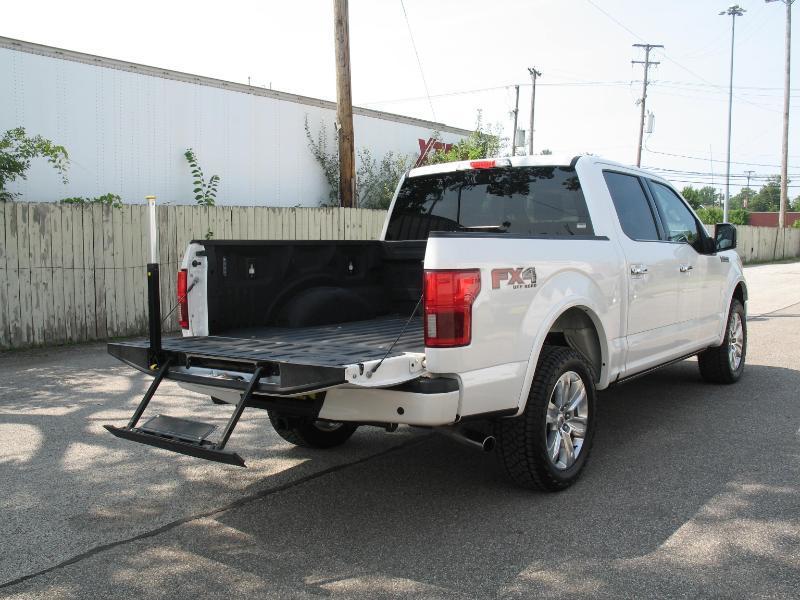 Ford F-150 Platinum SuperCrew 5.5-ft. Bed 4WD 2019