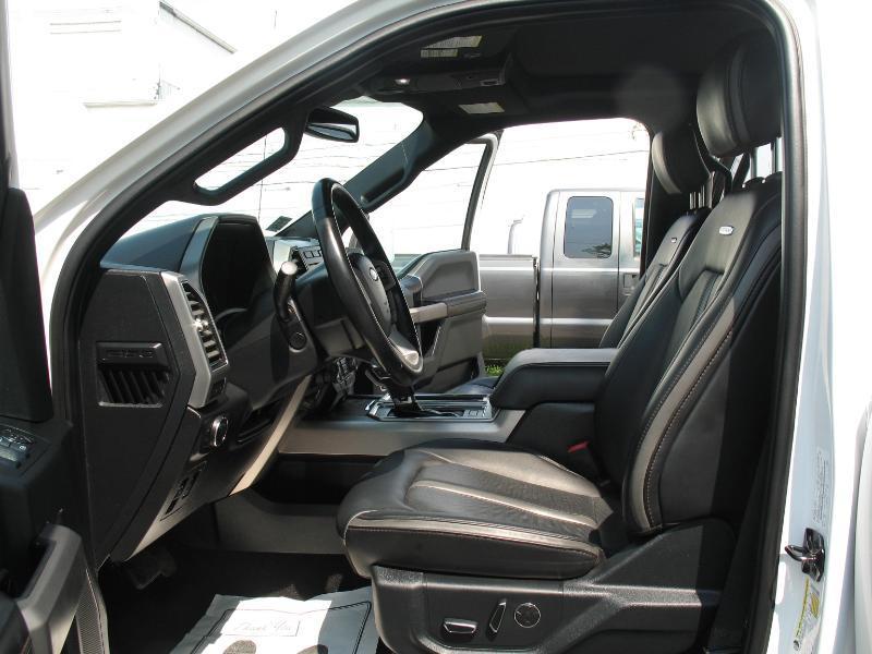 Ford F-150 Platinum SuperCrew 5.5-ft. Bed 4WD 2019