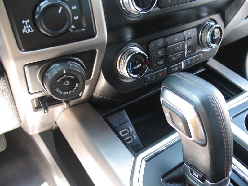 Ford F-150 Platinum SuperCrew 5.5-ft. Bed 4WD 2019