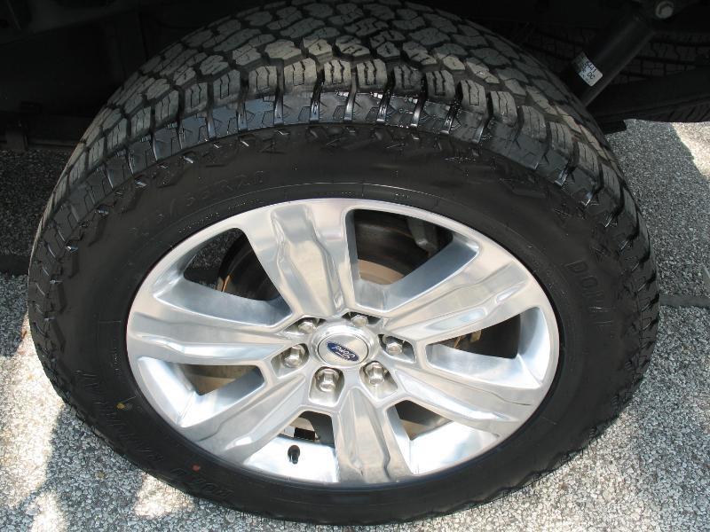 Ford F-150 Platinum SuperCrew 5.5-ft. Bed 4WD 2019