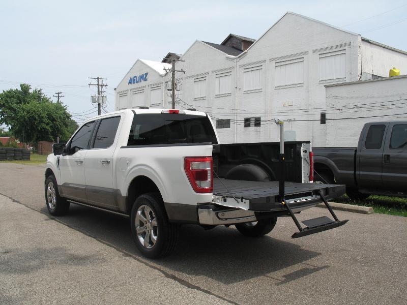 Ford F-150 Lariat SuperCrew 5.5-ft. Bed 4WD 2022