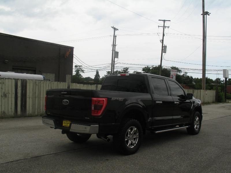 Ford F-150 XLT SuperCrew 5.5-ft. Bed 4WD 2022