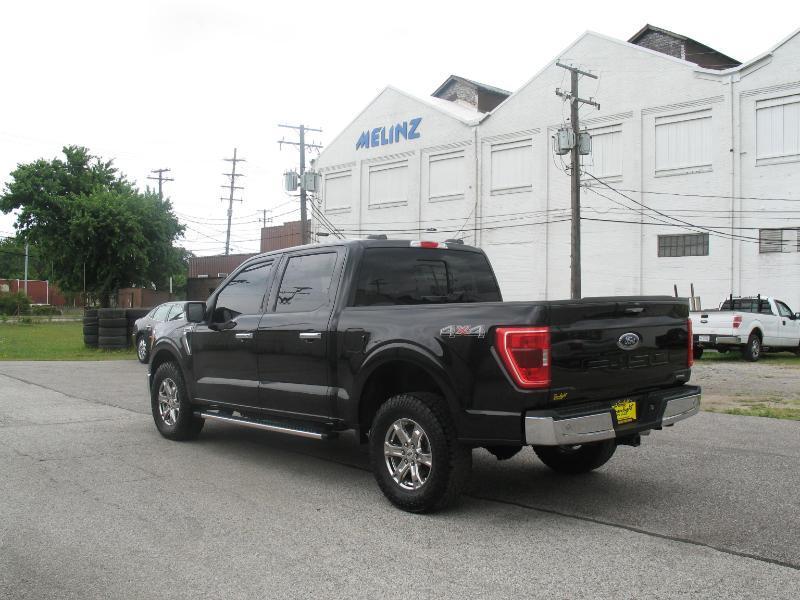 Ford F-150 XLT SuperCrew 5.5-ft. Bed 4WD 2022