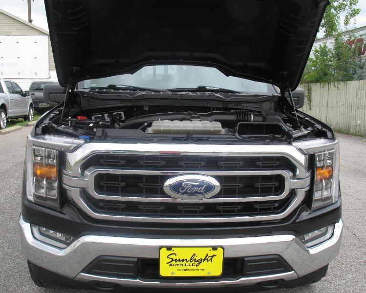 Ford F-150 XLT SuperCrew 5.5-ft. Bed 4WD 2022