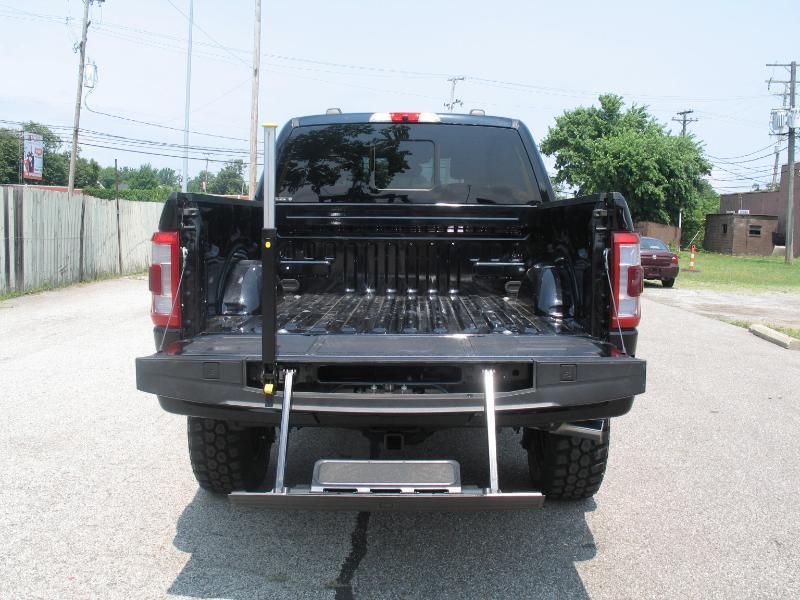 Ford F-150 Lariat SuperCrew 5.5-ft. Bed 4WD 2022