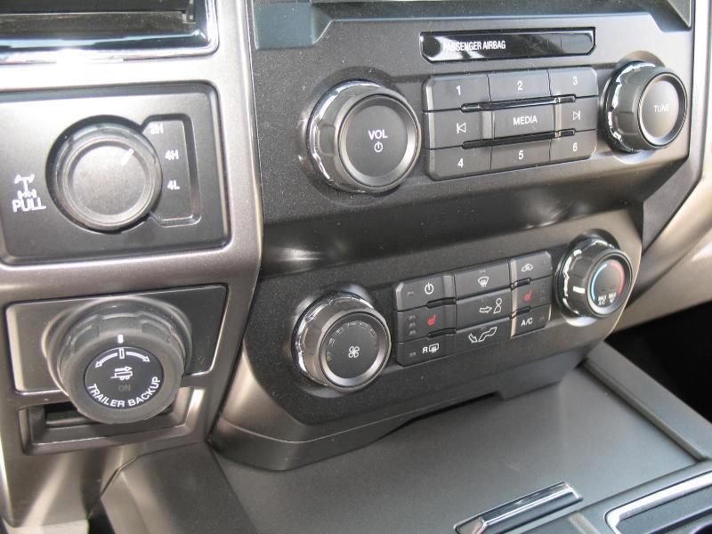 Ford F-150 XLT SuperCrew 5.5-ft. Bed 4WD 2019