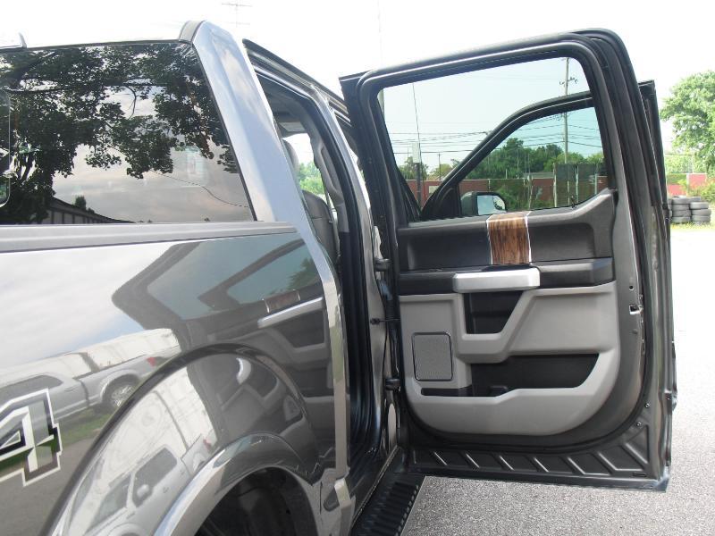 Ford F-150 Lariat SuperCrew 5.5-ft. Bed 4WD 2018