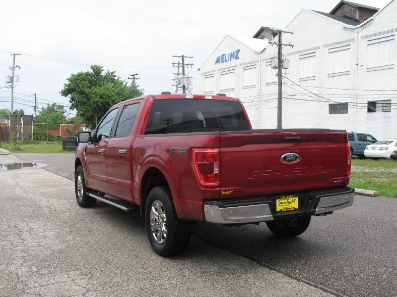 Ford F-150 XLT SuperCrew 5.5-ft. Bed 4WD 2022