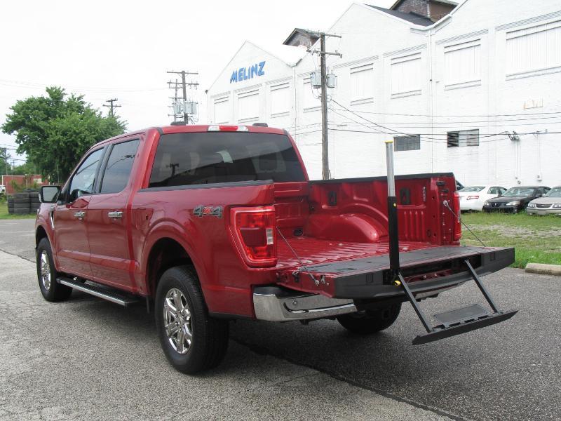 Ford F-150 XLT SuperCrew 5.5-ft. Bed 4WD 2022