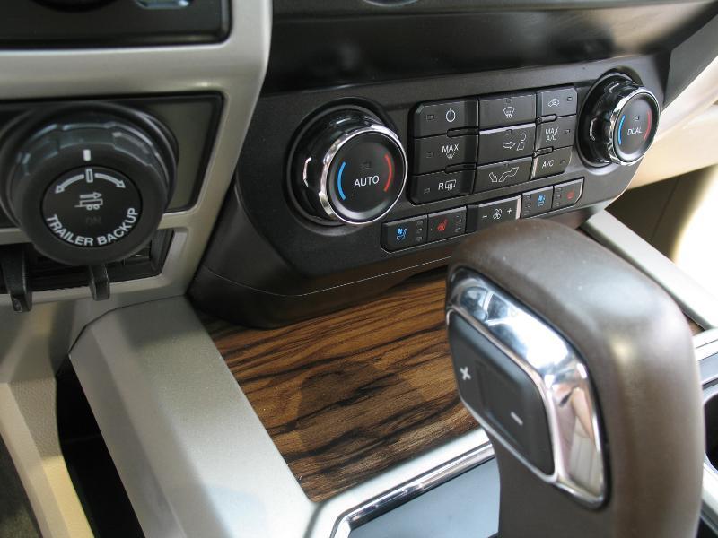 Ford F-150 Lariat SuperCrew 5.5-ft. Bed 4WD 2019
