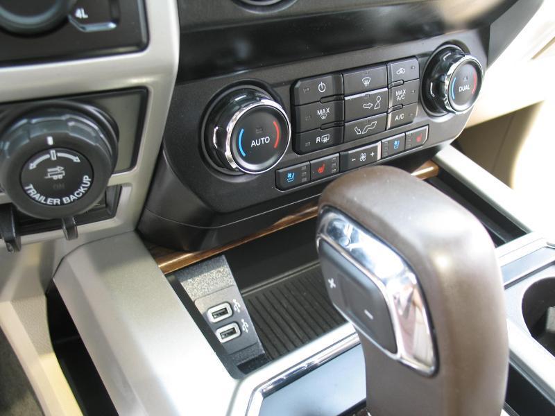 Ford F-150 Lariat SuperCrew 5.5-ft. Bed 4WD 2019