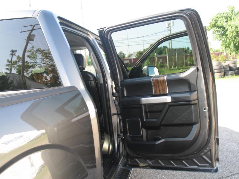 Ford F-150 Lariat SuperCrew 5.5-ft. Bed 4WD 2019