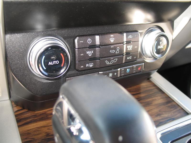 Ford F-150 Lariat SuperCrew 5.5-ft. Bed 4WD 2019